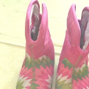 Pink Toddler Bogs. Size 6.